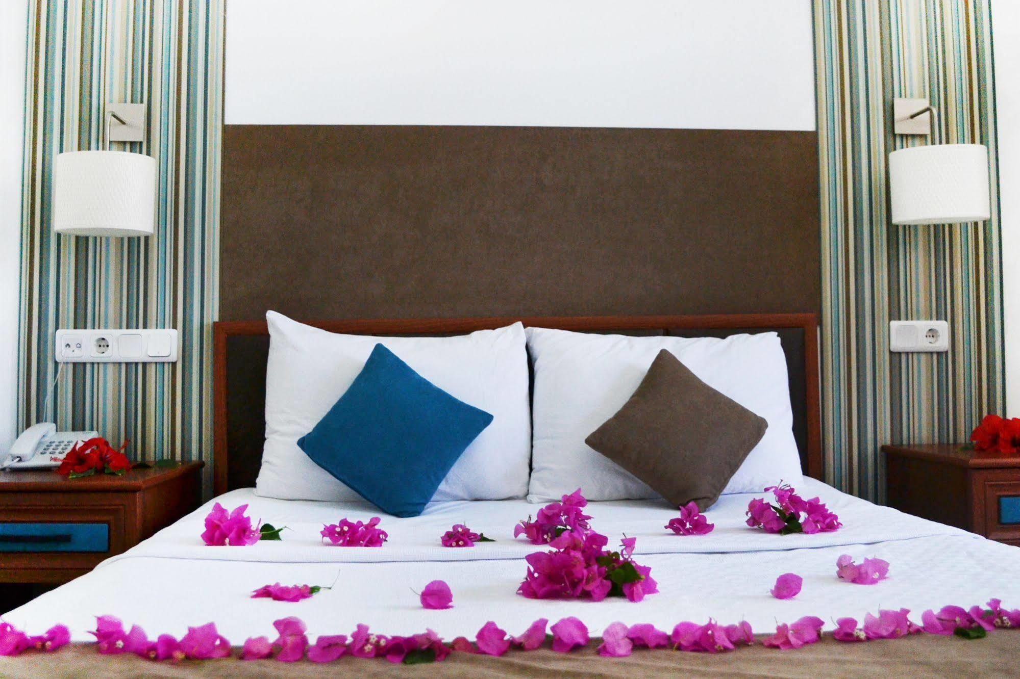 Oskay Hotel Dalyan Ngoại thất bức ảnh