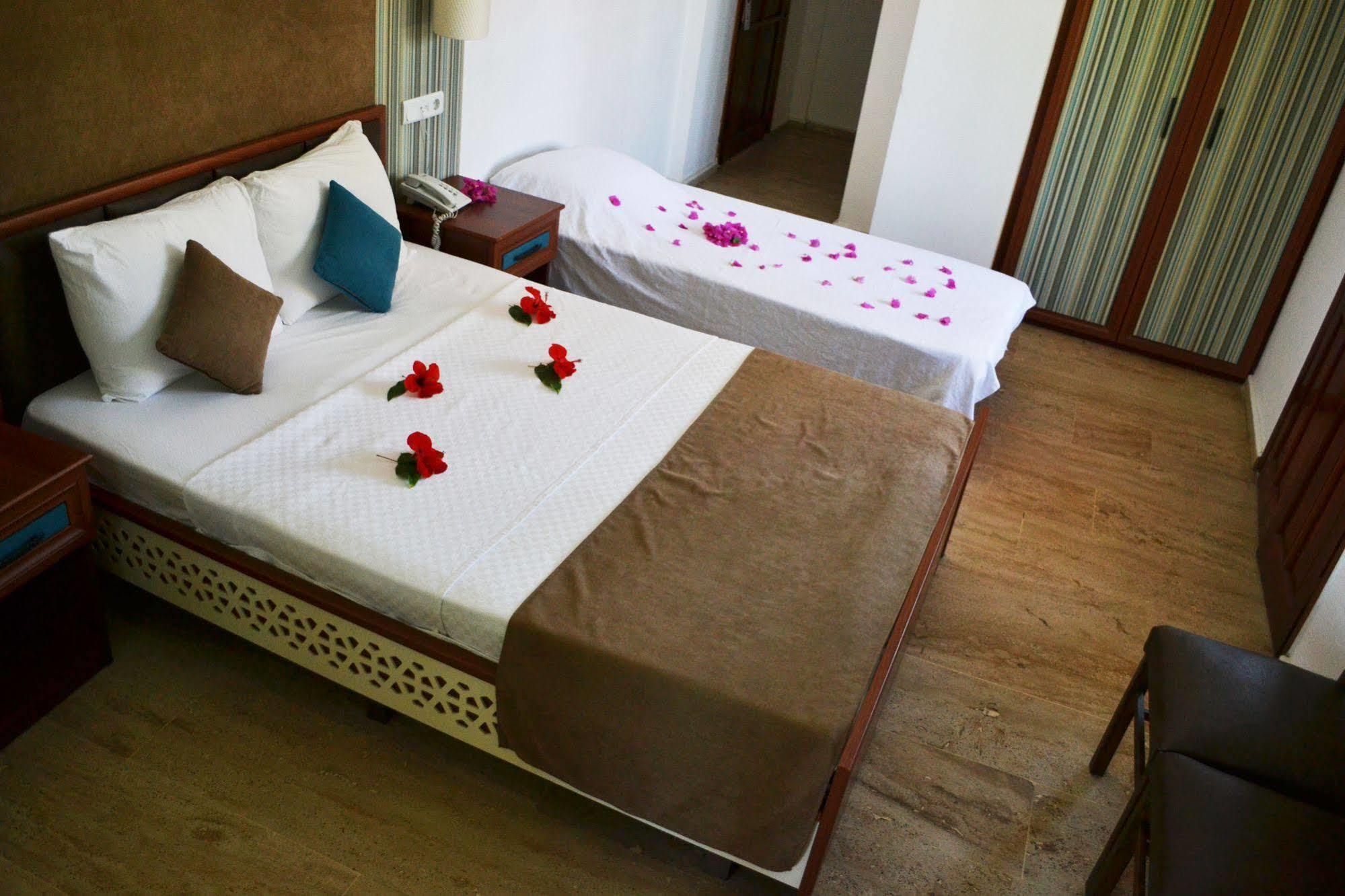 Oskay Hotel Dalyan Ngoại thất bức ảnh