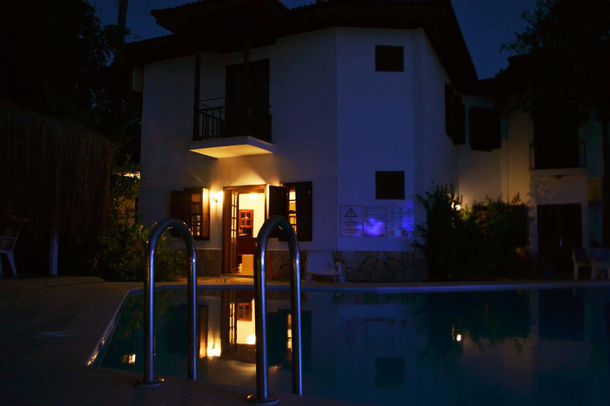Oskay Hotel Dalyan Ngoại thất bức ảnh